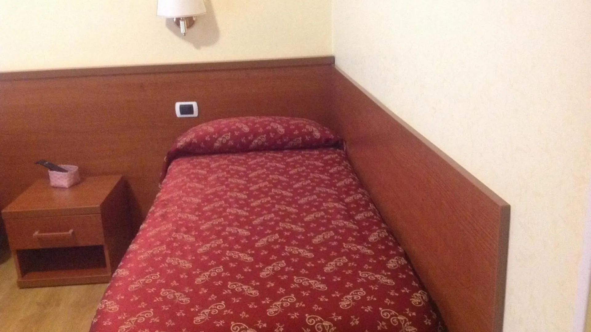 Guglielmo Marconi House Guest House Rome Italy
